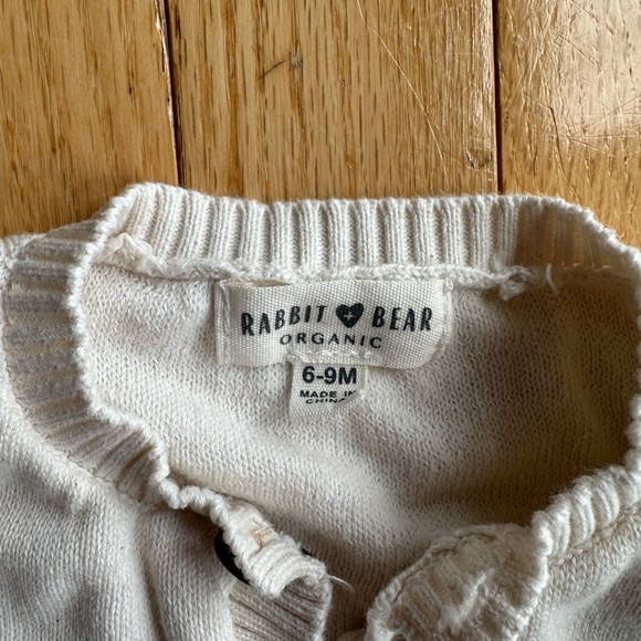 Rabbit & Bear Cream Kids Sweater with Giraffe Design - Picture 2 of 3